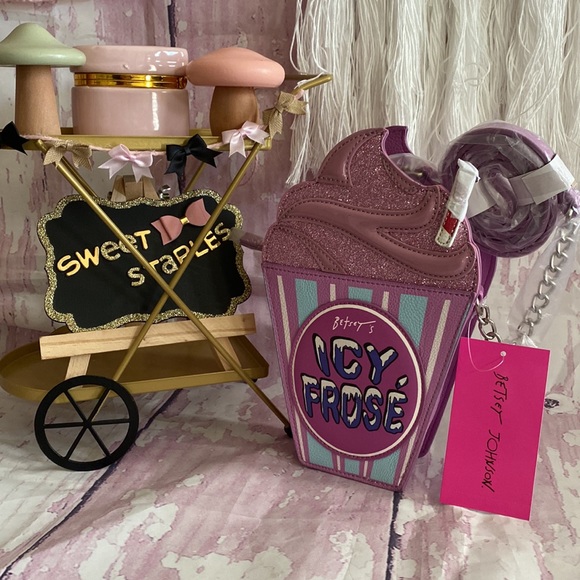 New! Betsey Johnson “Betsey Icy Frose” Crossbody Shoulder Bag Purse. - Picture 5 of 5